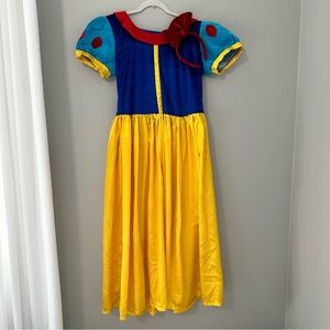 Snow White 3XL Halloween Costume & Bow
